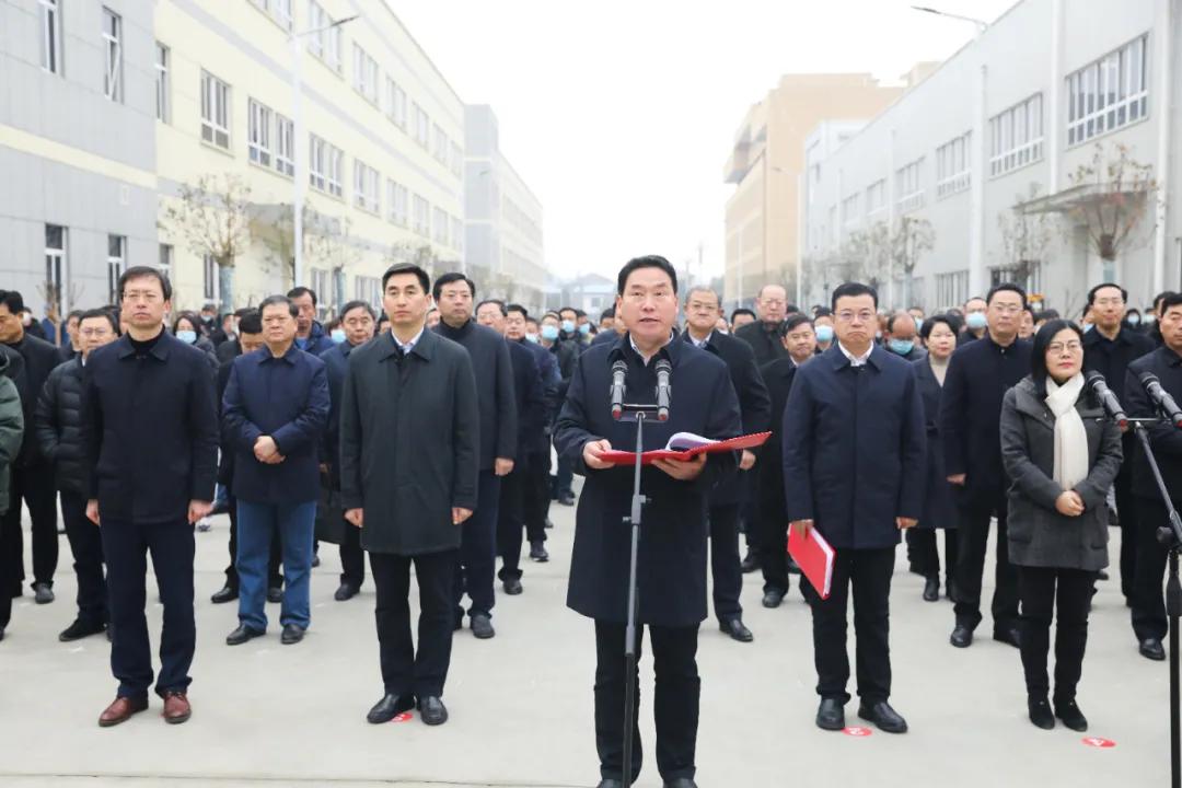 全市重点项目集中投产投用现场会在汉滨举行
