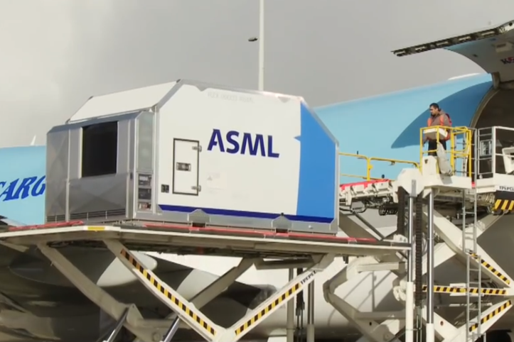 重大突破！国产光刻机不再沉默，打破西方垄断