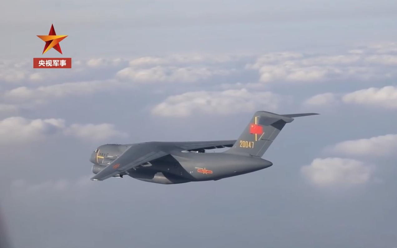 ����չ�ᣬ��-20��ս�����岢�����ڼ�-20