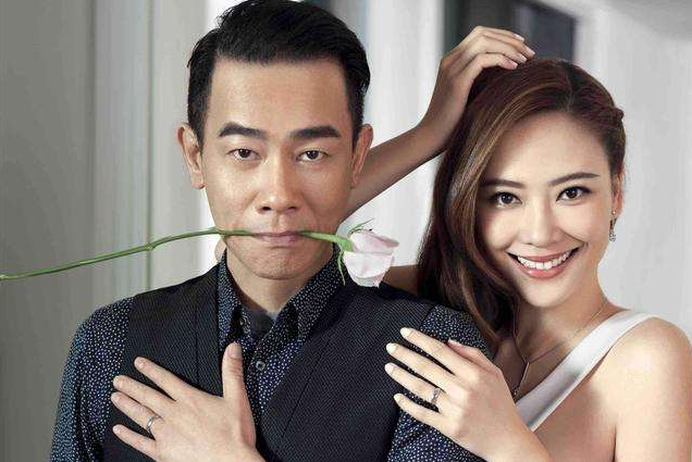 陈小春应采儿相爱16年，拥有2个儿子，应采儿：做老婆用的是脑