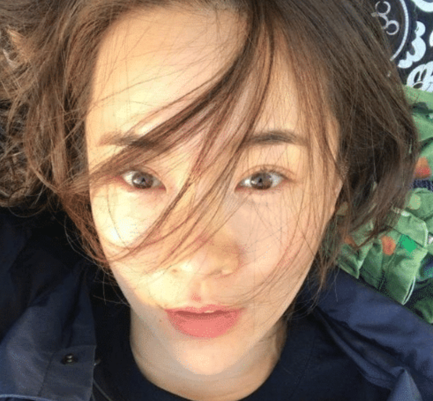 嗯哼妹妹照片曝光，或许这就是霍思燕不晒妹妹