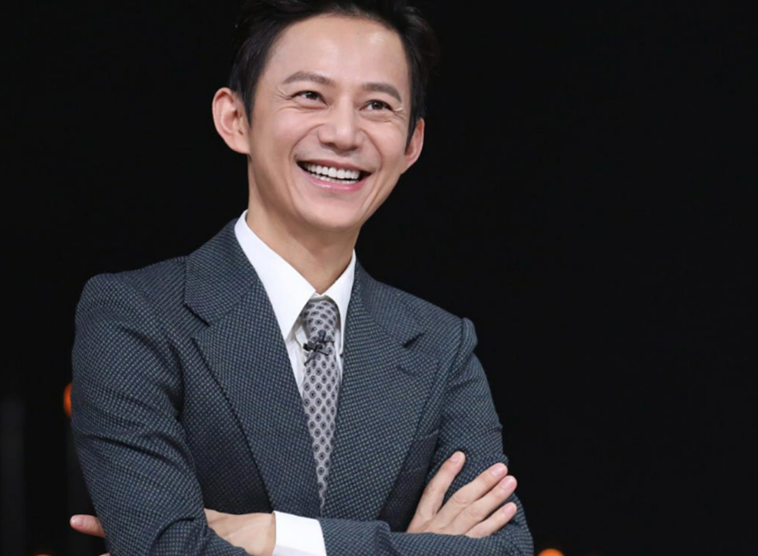 芒果台自查收礼事件，主持人工作人员都难逃，赞助商曾卑微送钱
