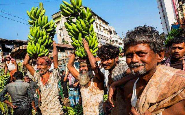 印度中产阶级标准：每天所有支出达到2美元，中国标准是什么？