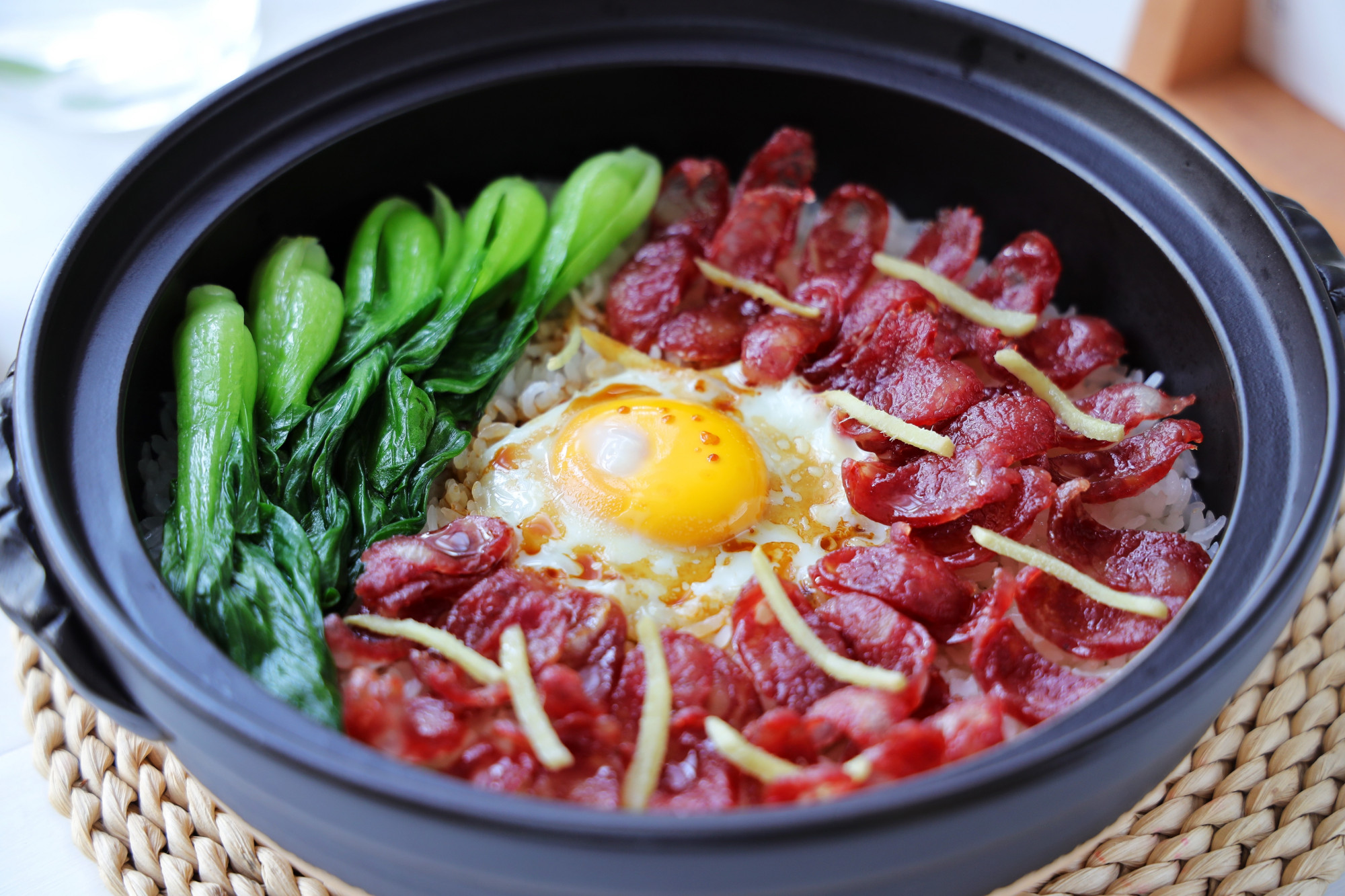 立冬了，超級好吃的懶人煲仔飯，簡單省事，比叫外賣強多了