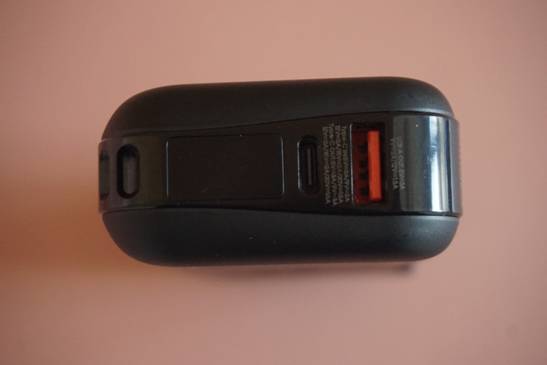 全快充、自带线、直插电-REMAX睿量五合一充电器评测