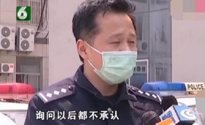 女子开车副驾无人，3个男人挤在后座，民警慧眼识破端倪