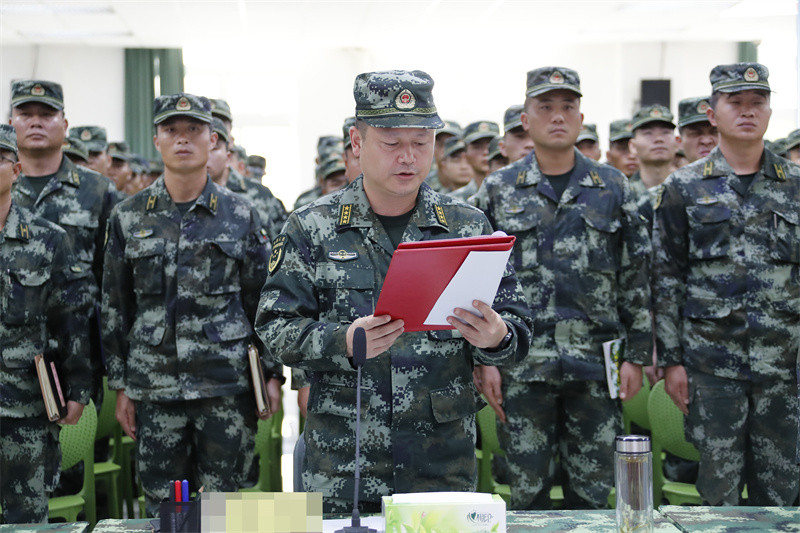 戎马半生今卸甲 华丽转身续荣光——武警第二机动总队某支队隆重举行2021年度干部退役仪式