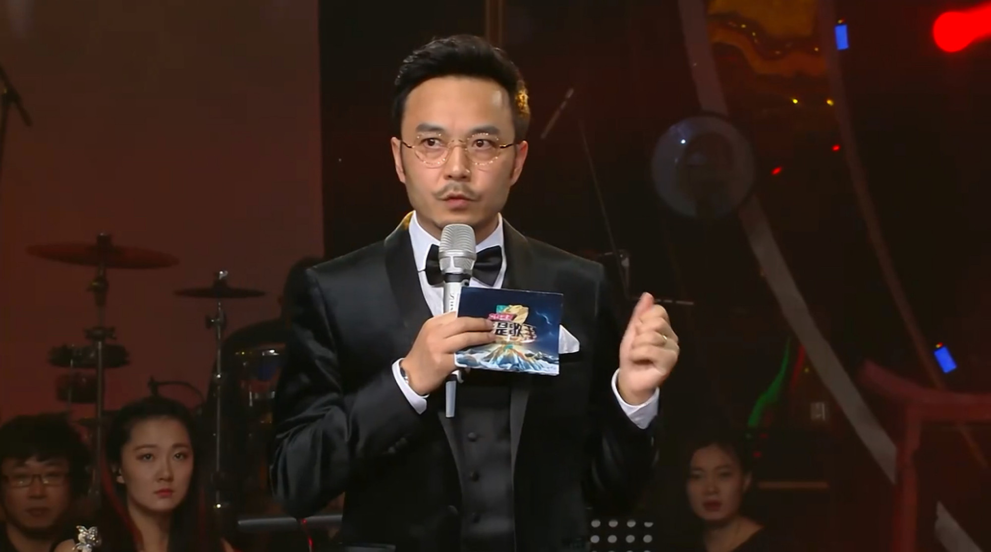 湖南台情商最低女主持？不停抢话、疯狂加戏！