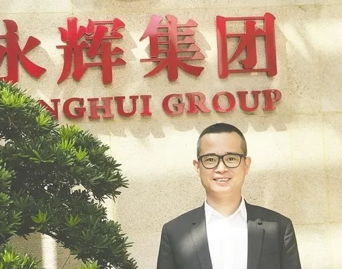 又一千亿零售巨头出事了！老板曾是逆袭人生赢家的商业传奇