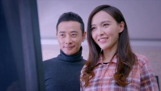 被“出轨”的罗晋晒唐嫣美照，对比之下，朱亚文才是宠妻典范