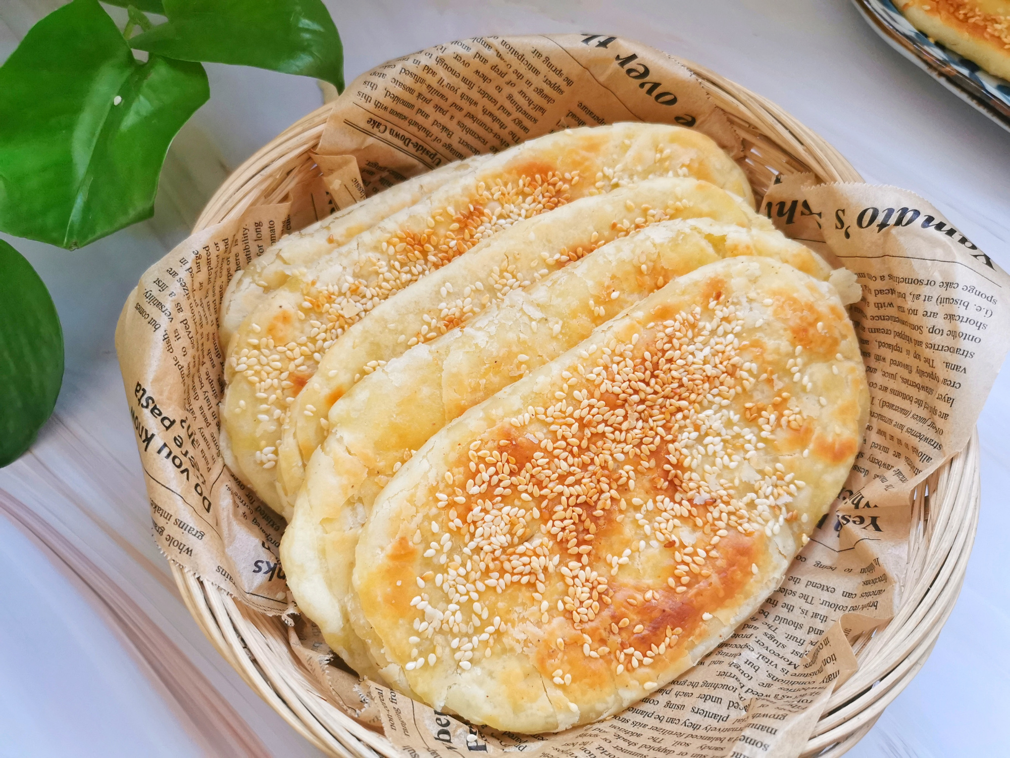 早餐迷上這燒餅，酥得掉渣兒，分享配方和做法，再也不用排隊買了