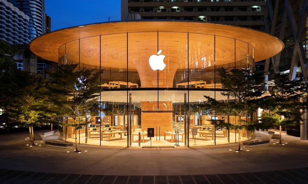 中心,斯坦福大学塞恩斯伯里视觉艺术中心以及20多家知名苹果公司建筑