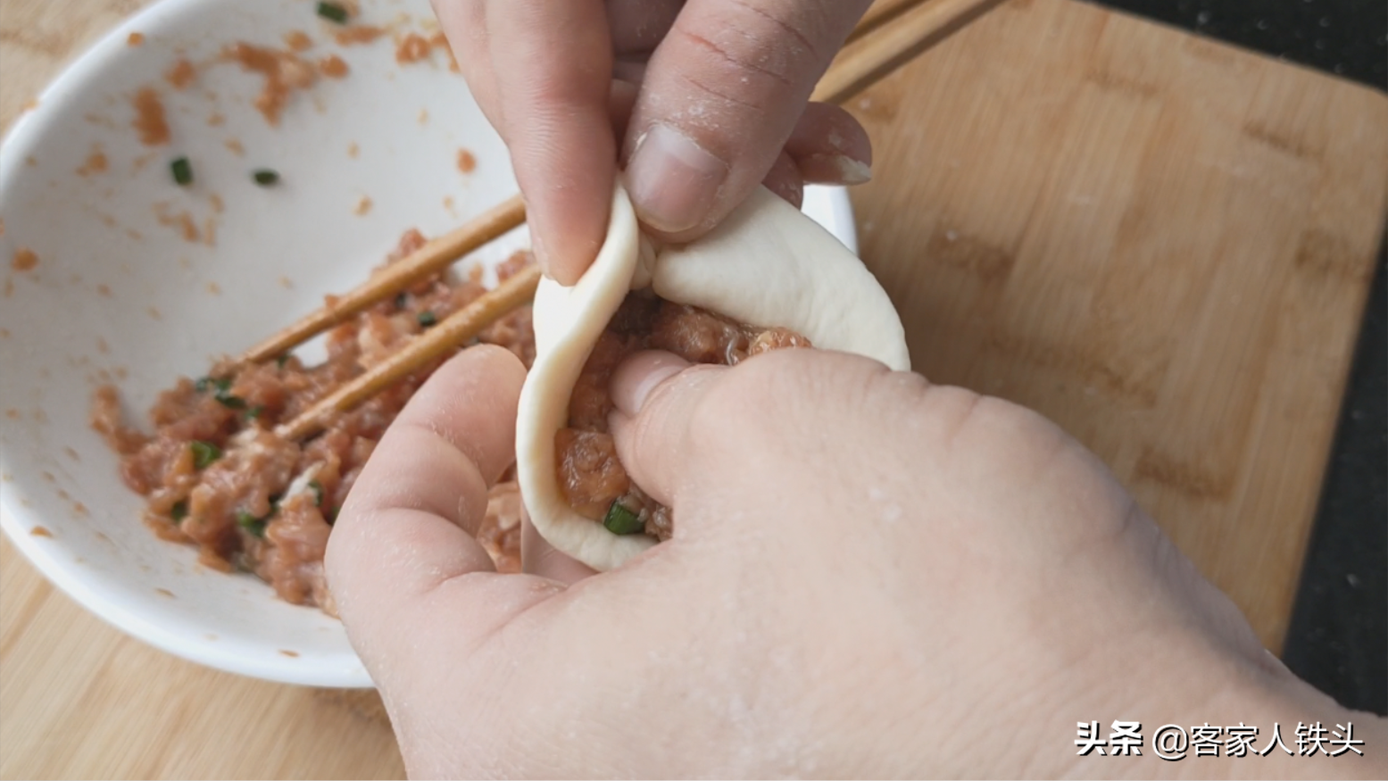 我家孩子隔三差五點吃的早餐做法，鬆軟又酥香，很多人一次吃5個