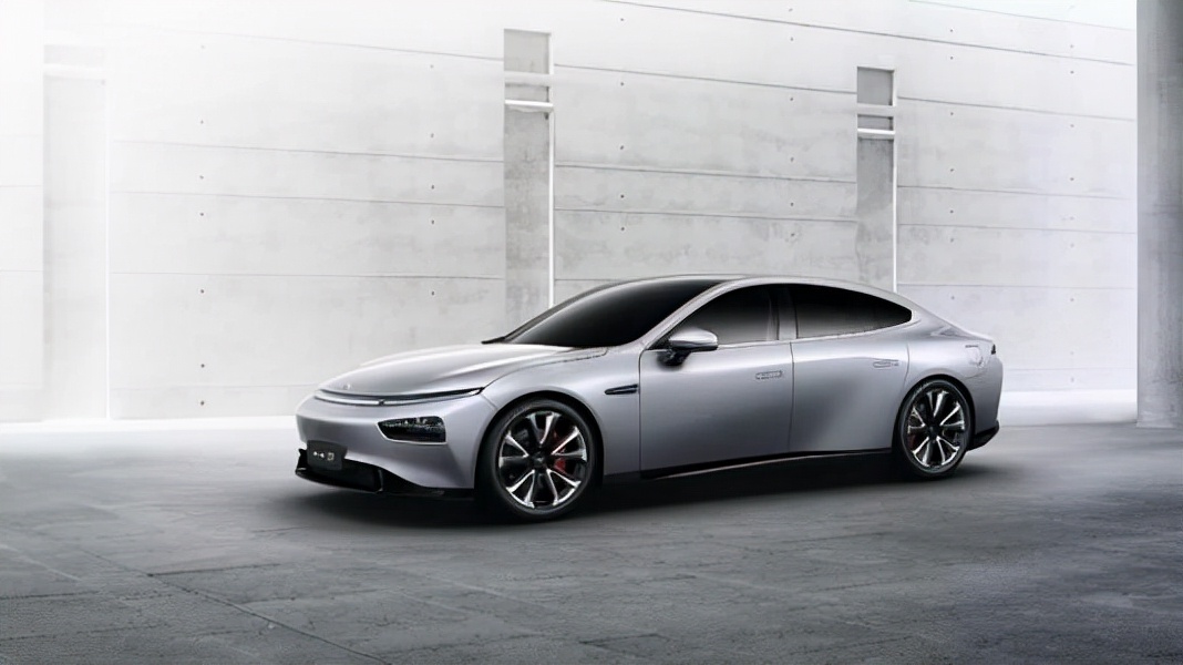 比亞迪漢EV，特斯拉model3，小鵬P7,三車對(duì)比
