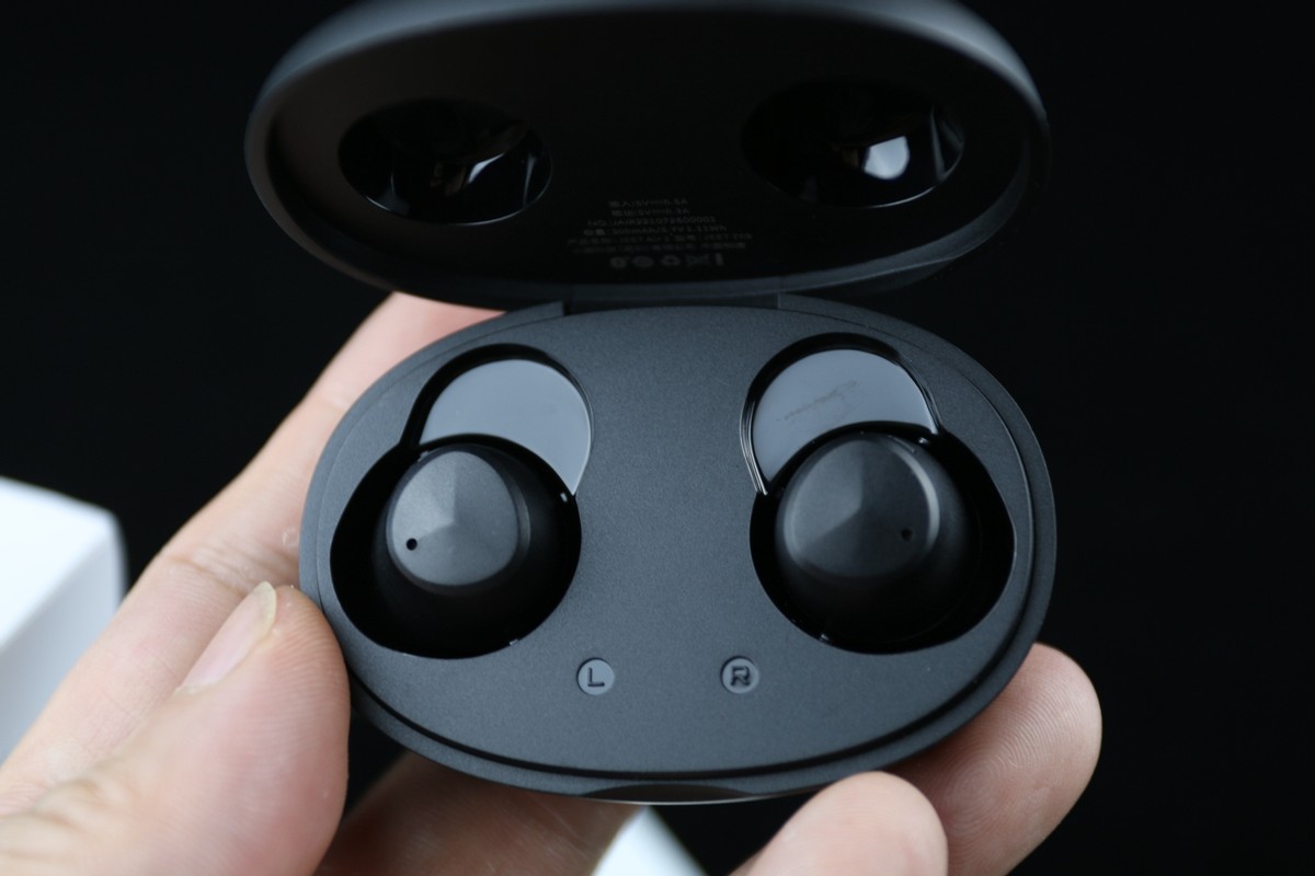 体积虽小音圈大，网友大呼“意外”JEET Air 2蓝牙耳机体验