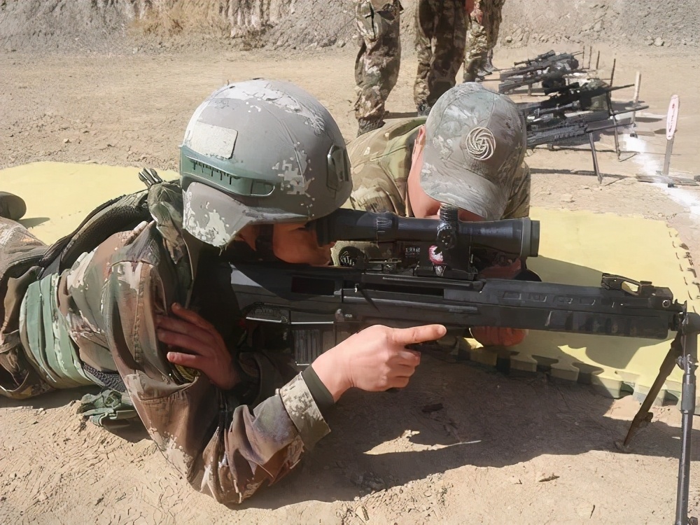 侯<a href=http://www.cngansu.cn/news/ target=_blank class=infotextkey></a>ܶӣǧ 쾫