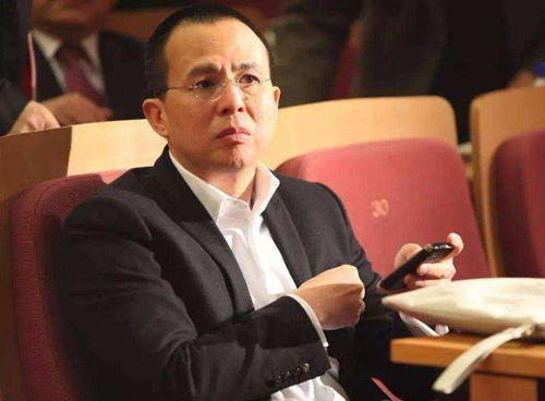先亏19亿，再亏400亿，“买下半个英国”的李嘉诚亏惨了？