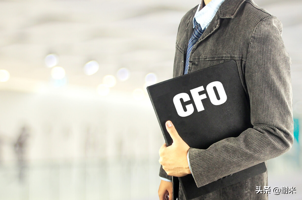 ceo cfo coo这些岗位具体做什么工作（coo是什么职位）