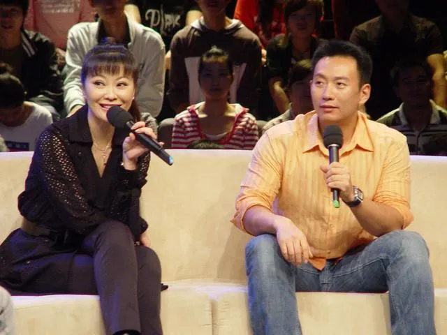 辞去铁饭碗成育儿专家的“央视名嘴”，如何做