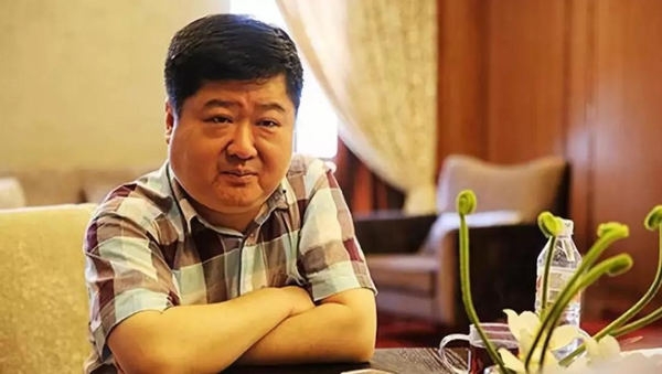 最“狡猾”的前首富：“东躲西藏”六年后，又