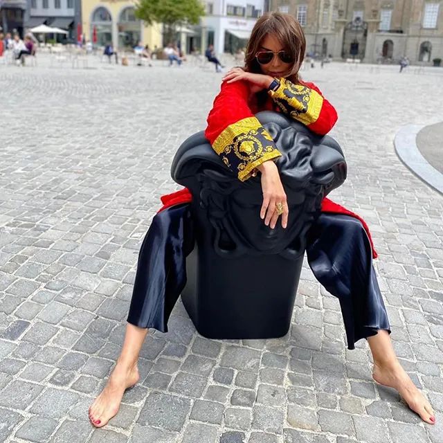 Versace Home经典美杜莎休闲椅，张扬与时尚家具典范