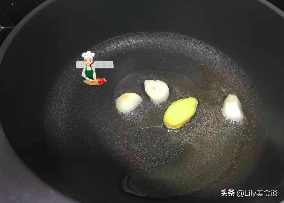 图片[2]-苦瓜焖肉做法步骤图 苦瓜焖肉做法步骤图加料锅里焖15分钟孩子-起舞食谱网