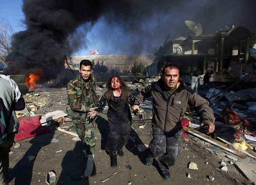 外界战乱不断，我国为何能独善其身？专家：谨