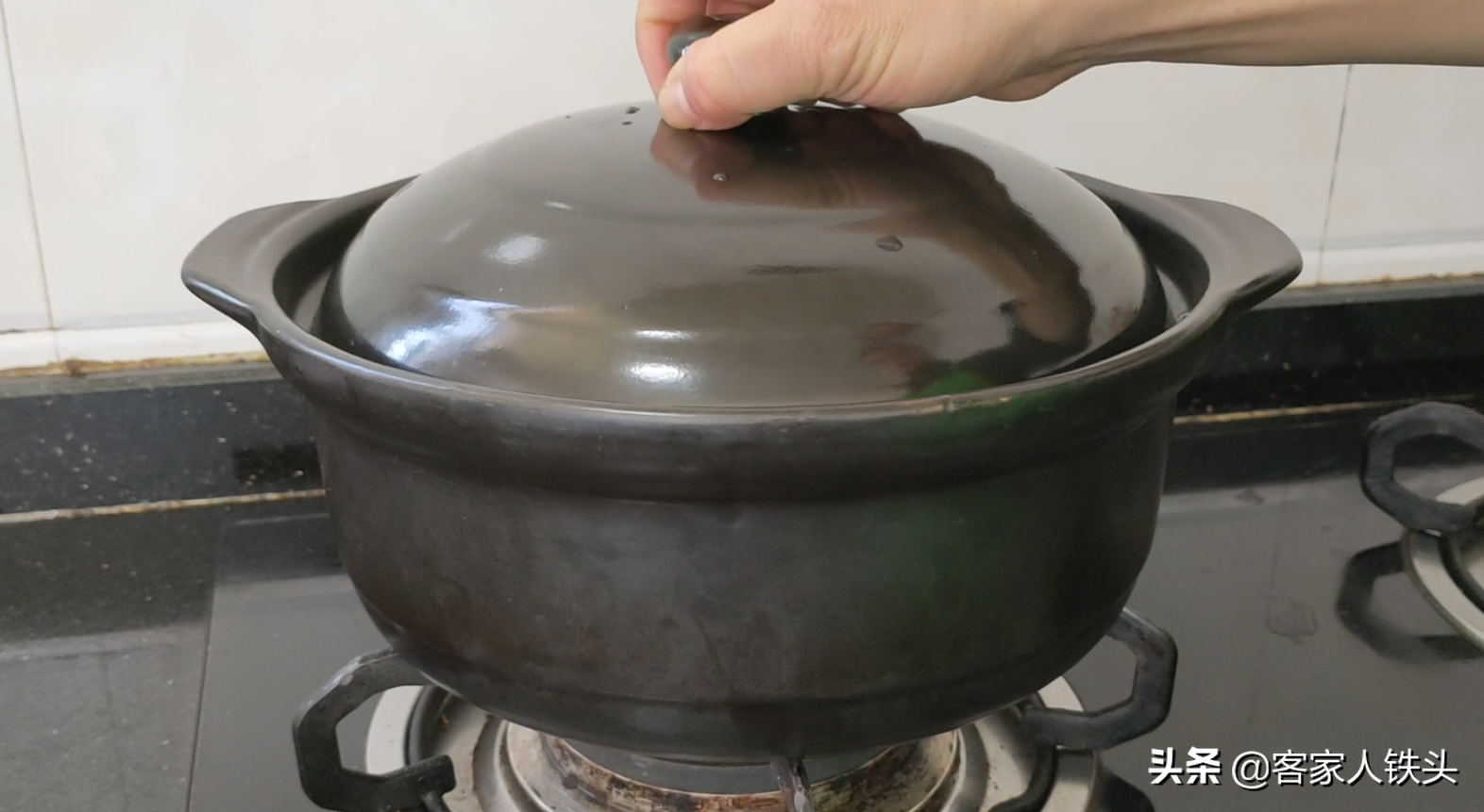 年後喝什麼湯好？ 開學了常給孩子煲一鍋營養靚湯，材料簡單味道好