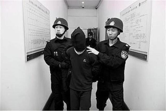 當年花季少女為救人離世，20年后獲救者被判死刑，行刑前提一要求