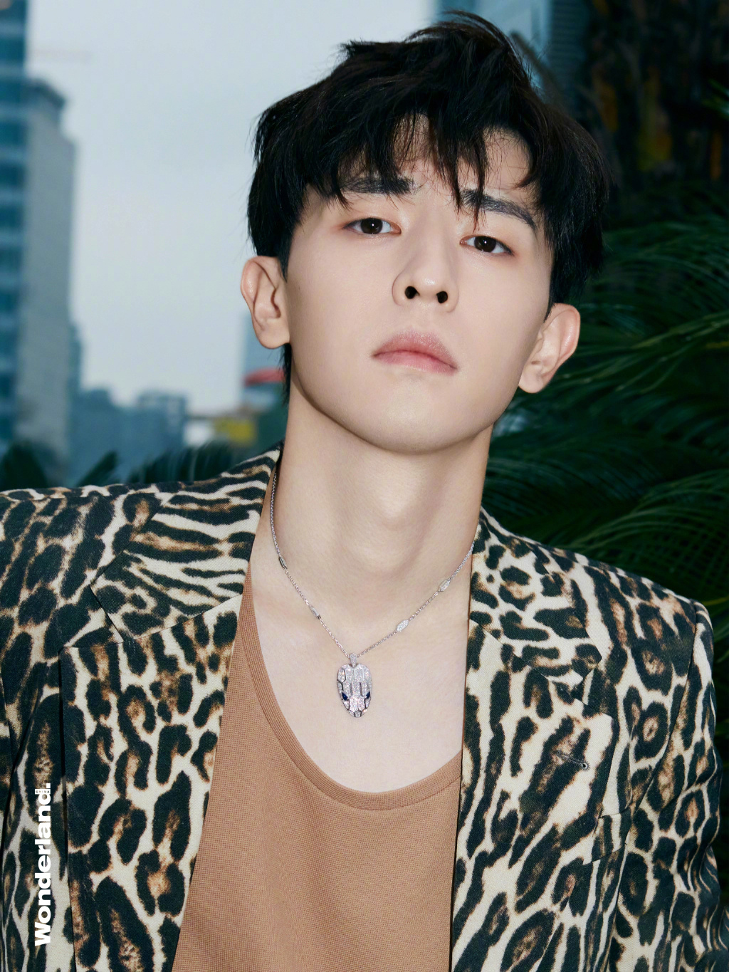 尖叫|伴娘团失声尖叫！邓伦又回“村里”当伴郎 被赞重感情舍得份子钱