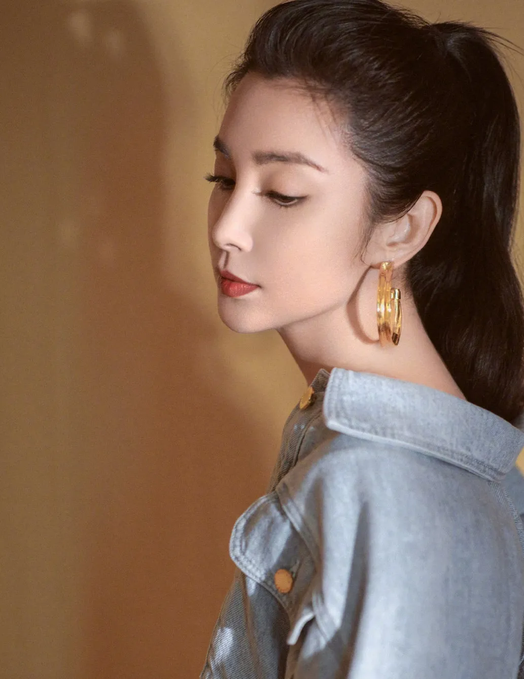 适合春天的复古穿搭,原来李焕英也是复古时髦精