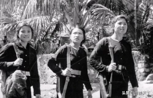 美国大兵回忆录最大的对手不是越南男兵，而是越南女兵