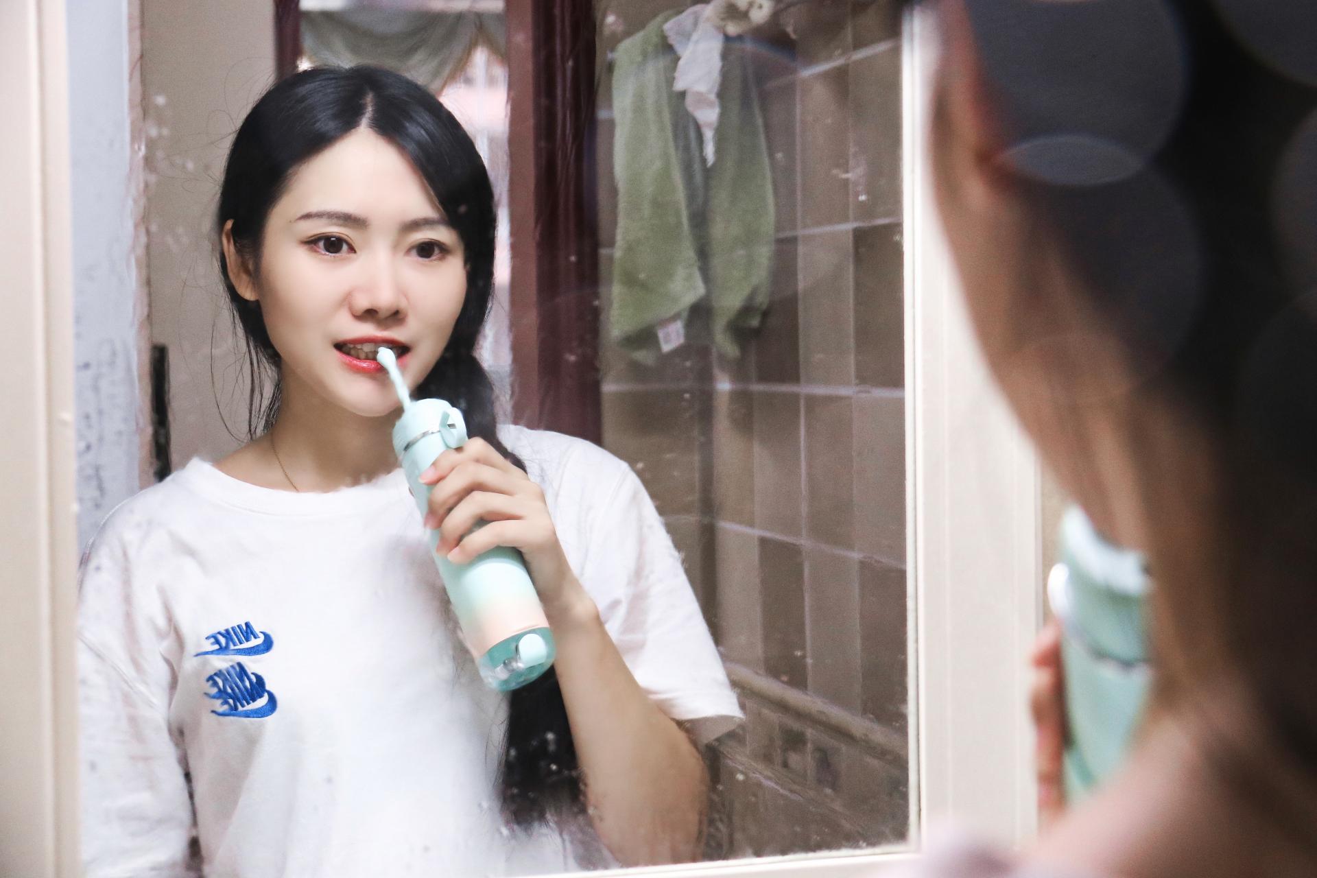 呵护一口好牙有多贵，素诺给你最想要的明眸皓齿