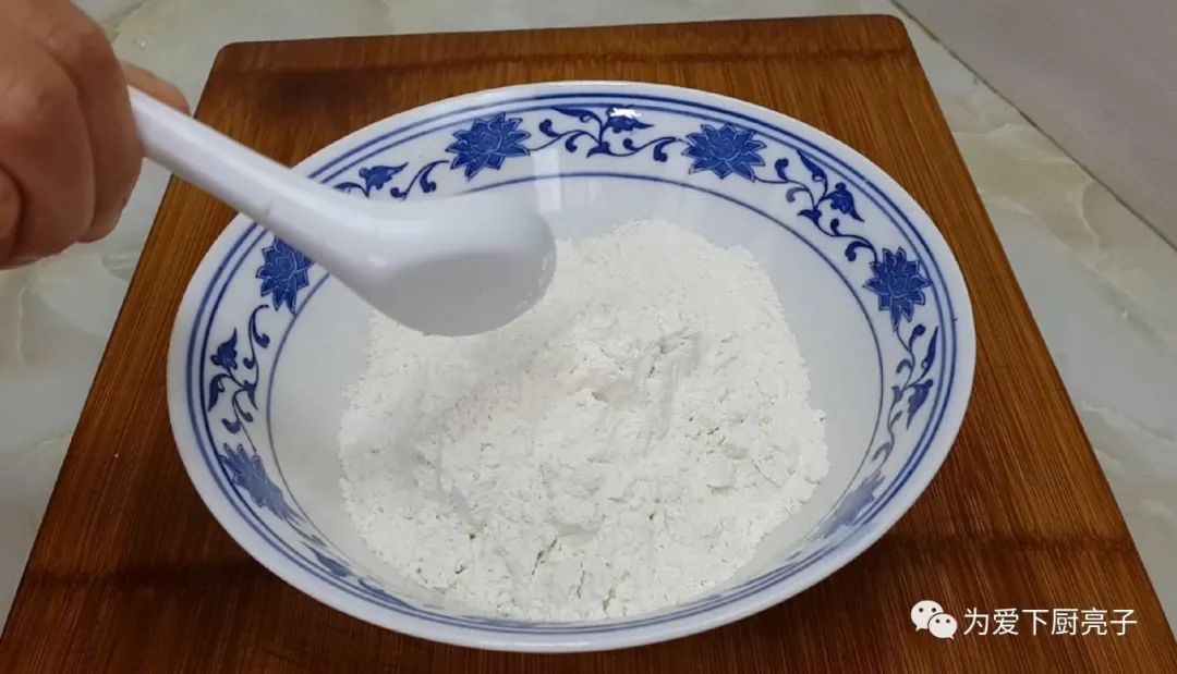 家常蔬菜捲餅做法，掌握配方技巧，張張柔軟勁道，真的太好吃了