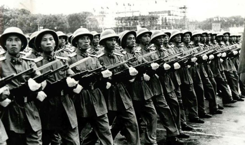 南沙海战：我方28分钟结束战斗，收复9岛礁，击毙越军300余