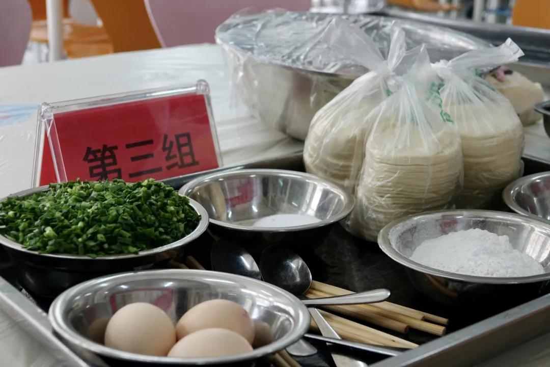 双流特教丨趣味包饺子 暖心妇女节