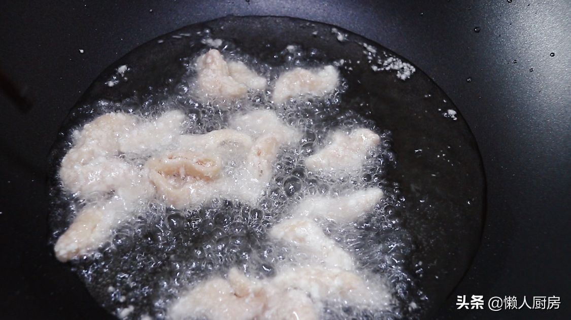 入秋后，这食材我就爱这样吃，特别酥脆，很多人不爱吃它