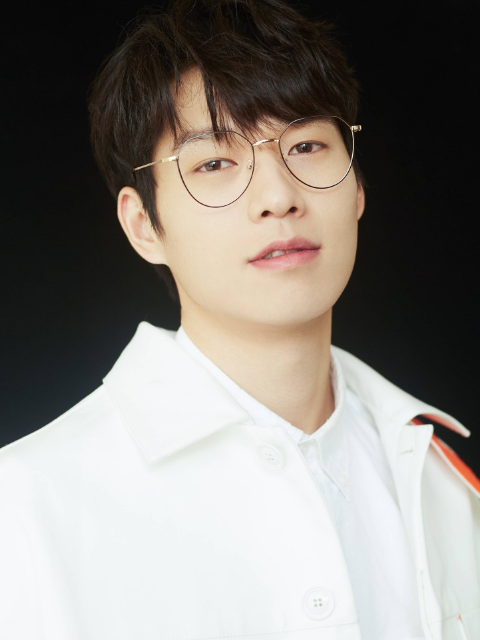 魏大勋叫谢娜师父，杨迪叫娜姐，而金瀚全网就