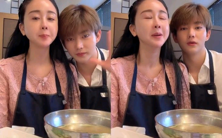 咸素媛突然直播纯欲上班风46岁和丈夫拼二胎和婆婆吃螺狮粉