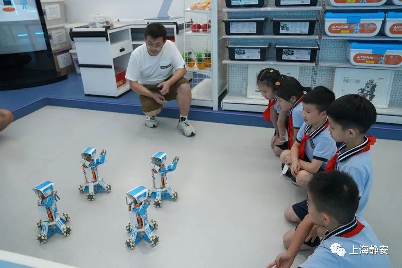 上海市第一師范學(xué)校附屬小學(xué)九成以上的學(xué)生(圖5) 上海市第一師范學(xué)校附屬小學(xué)九成以上的學(xué)生(圖5)