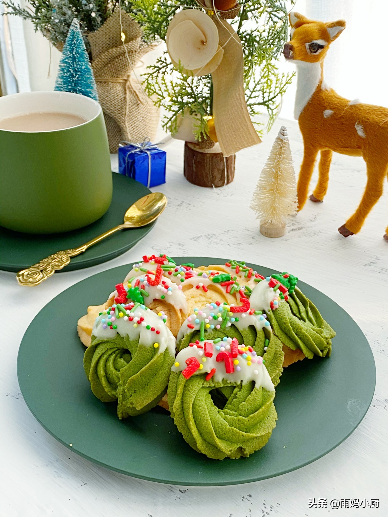 聖誕節快到了，教你做香酥美味高顏值花環曲奇，花紋清晰一學就會