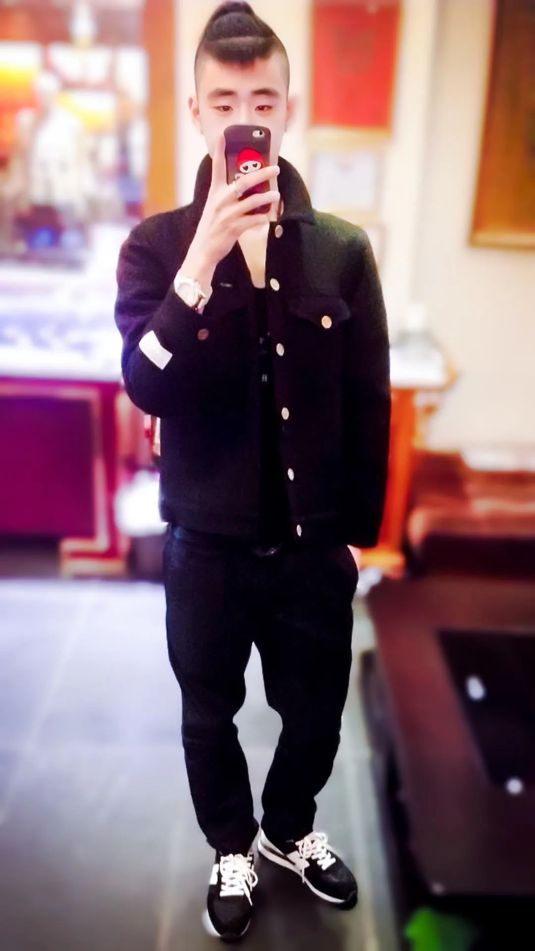 Wallpaper comes to Zhang Yunlei