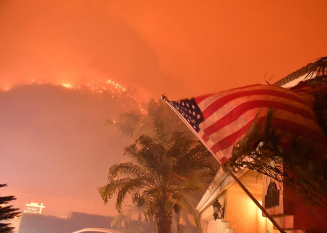 重大事故接二連三，美軍事基地突發大火，已致33名美國公民喪生