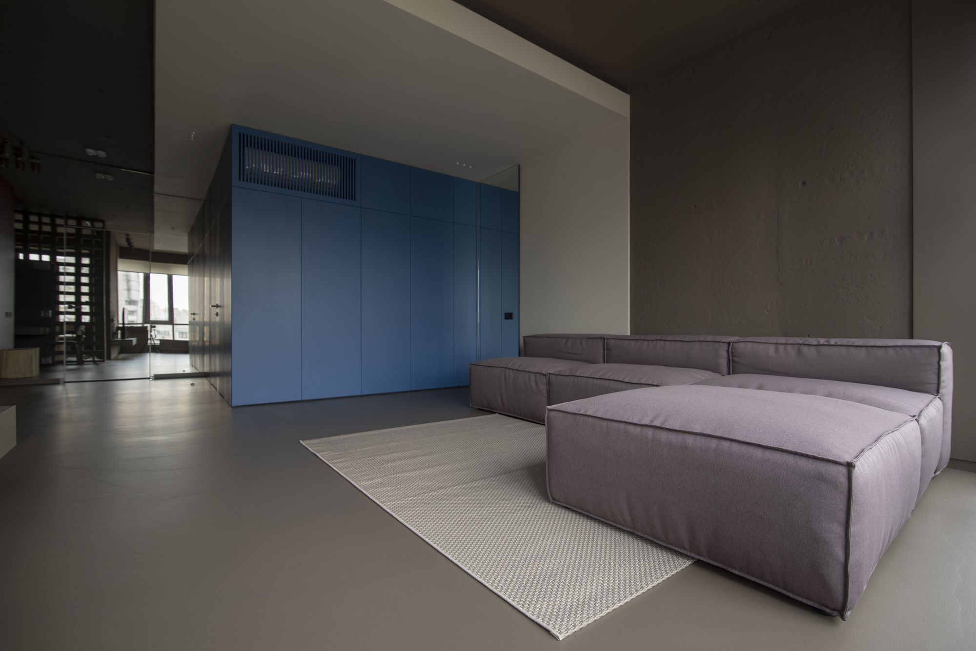 乌克兰58m²公寓，以劳尔色卡7006之名，把家当成生活的舞台