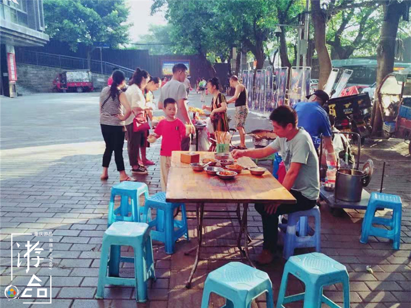 重庆人儿时的味道：软糯香甜的糯米团，麻香四溢的糍粑块