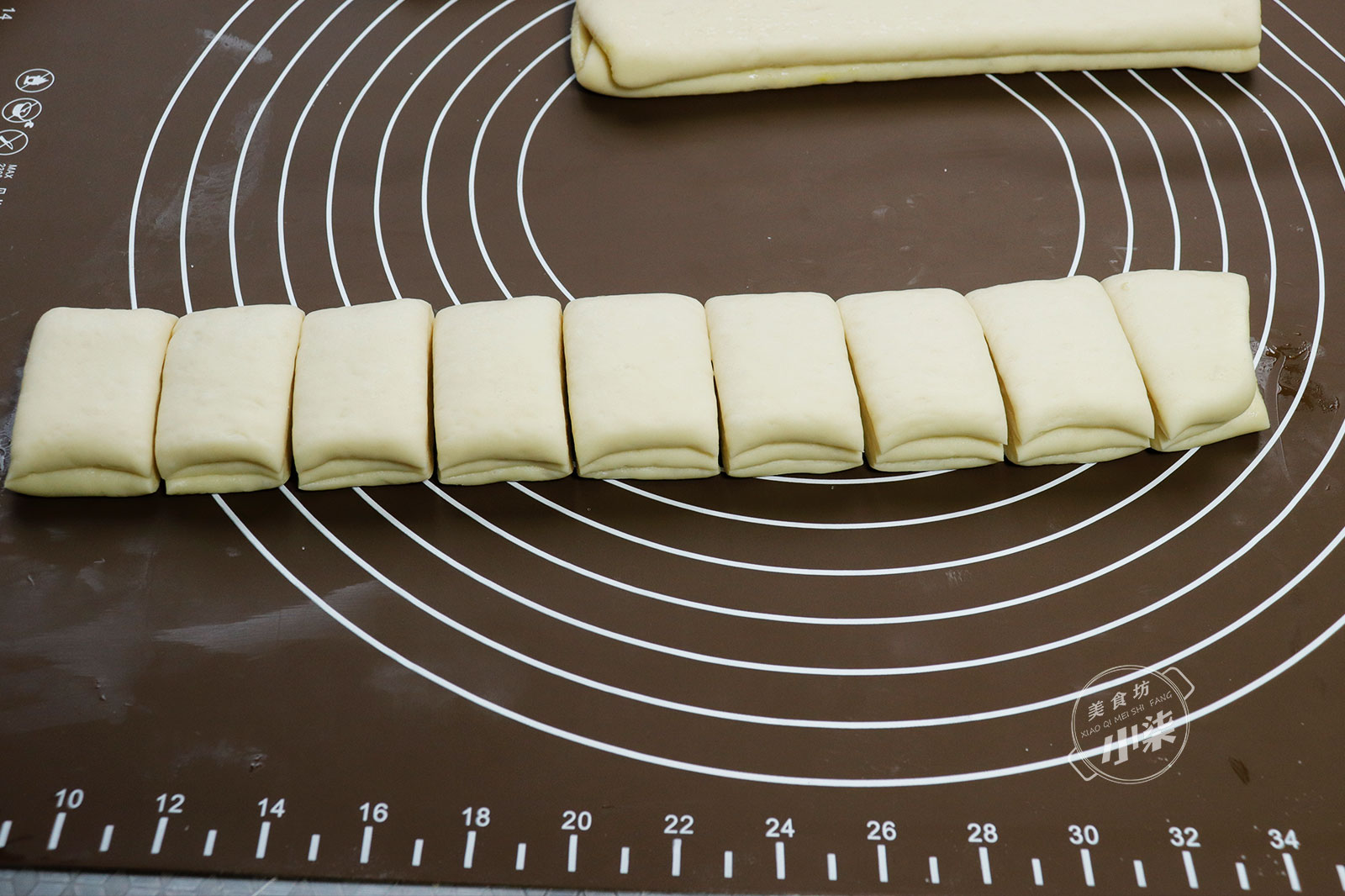 麵粉裡加一袋牛奶，我家一周吃6次，出鍋一口一個，孩子搶著吃