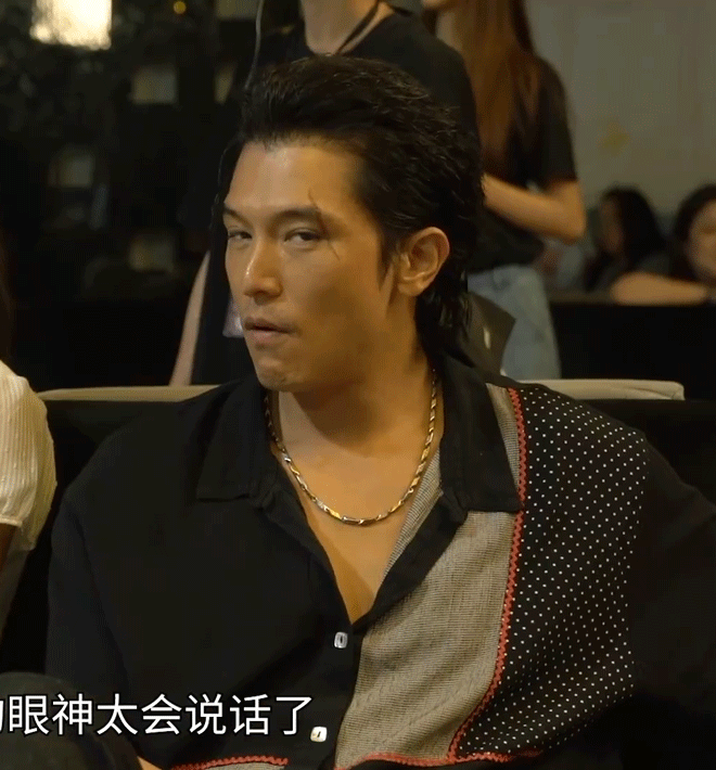 绿过罗志祥，交往7位女神，“又帅又渣”的邱泽