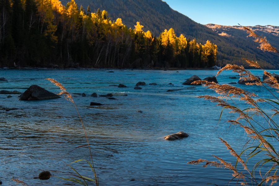 God's back garden-Kanas autumn scenery