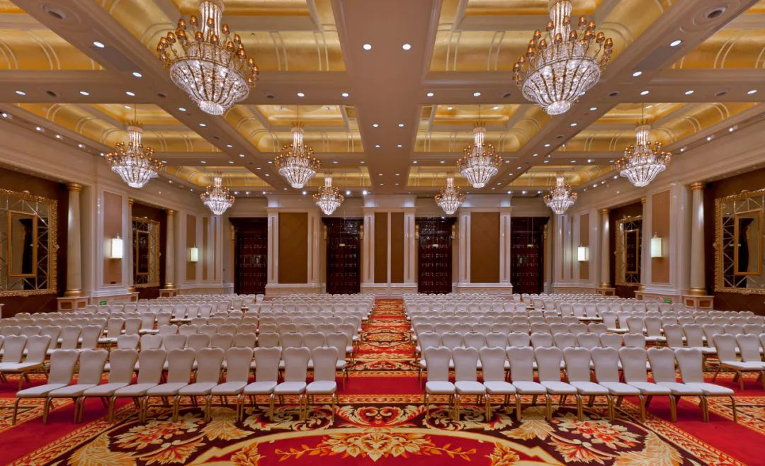 重庆喜来登大酒店：您有一封年会邀请函请查收