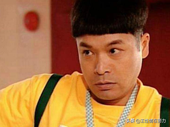 演“傻子”的4位演员，前3位都是模仿，他却靠演